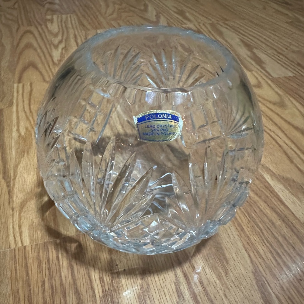 Polonia vintage lead crystal 24% PbO vase made in Poland